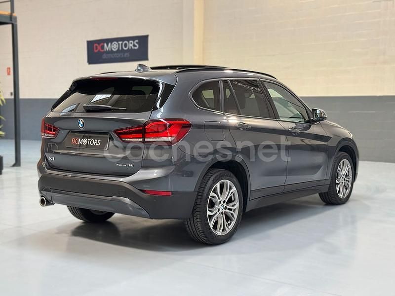 Usado BMW X1 Advantage 136 CV (100 kW) 2021 Gris / plata SUV