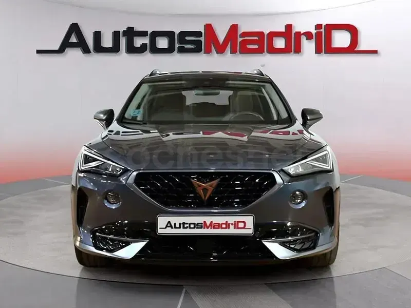 Usado Cupra Formentor 150 CV (110 kW) 2022 Gris / plata SUV