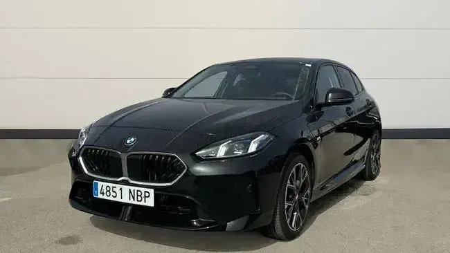 Usado BMW 118 M Sport 150 CV (110 kW) 2025 Negro Utilitario