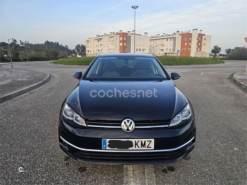 Usado VW Golf VII Sportline 125 CV (91 kW) 2018 Negro Berlina