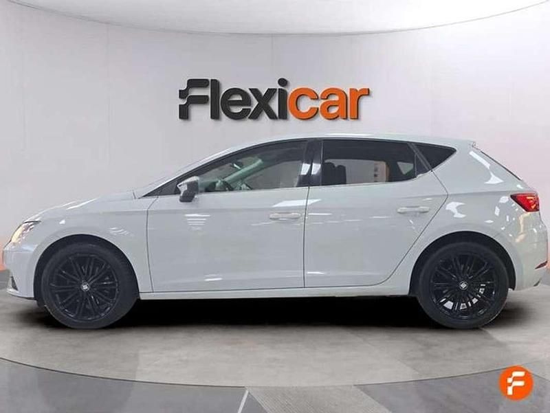 Usado Seat Leon ST XCELLENCE 150 CV (110 kW) 2019 Blanco Familiar