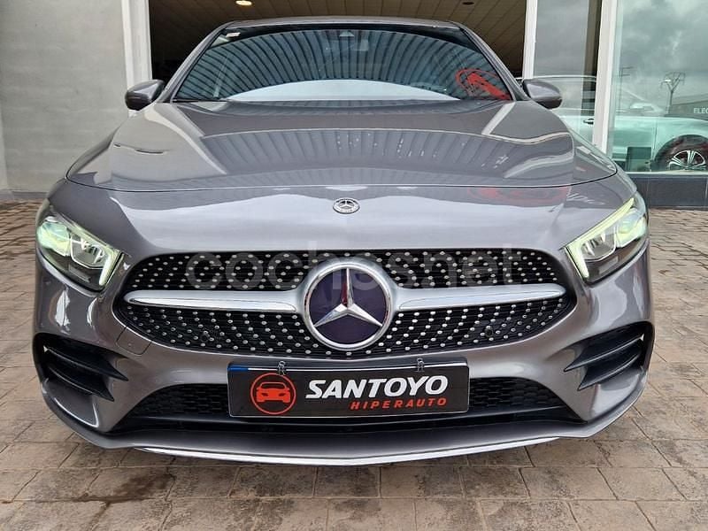 Usado Mercedes A200 150 CV (110 kW) 2020 Gris / plata Berlina