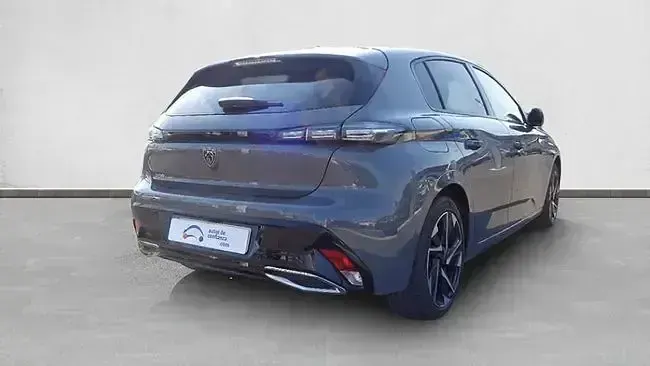 Usado Peugeot 308 Allure 130 CV (95 kW) 2024 Gris