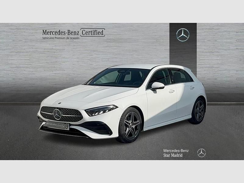 Blanco Usado 2024 Mercedes A200 Berlina | 34.990 € (Un poco caro) - Imagen 1/4