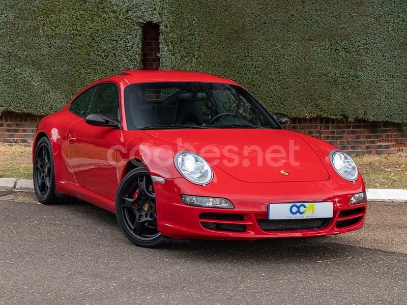 Rojo Usado 2005 Porsche 911 Carrera S Coupe | 45.000 € (Precio justo) - Imagen 1/4