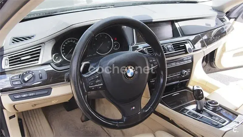 Usado BMW 730 258 CV (189 kW) 2014 Azul Berlina