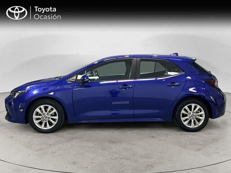 Usado Toyota Corolla Active 140 CV (102 kW) 2024 Azul Berlina