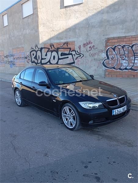 Usado BMW 318 122 CV (89 kW) 2008 Negro Berlina