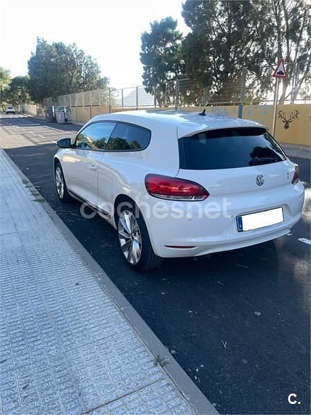 Usado VW Scirocco 122 CV (89 kW) 2009 Blanco Coupe