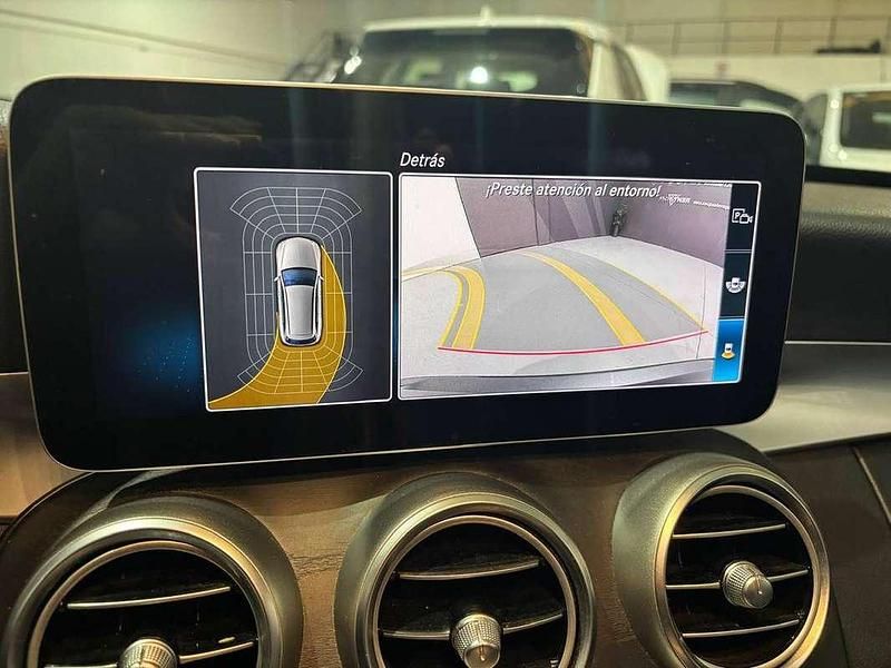 Usado Mercedes C200 160 CV (117 kW) 2019 Gris Familiar