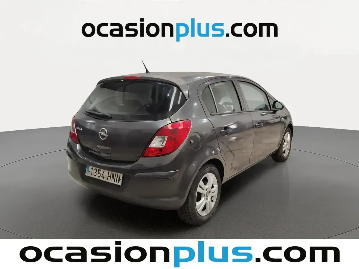 Usado Opel Corsa Selective 86 CV (63 kW) 2013 Gris Utilitario