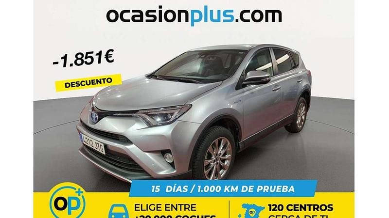 Usado Toyota RAV4 Hybrid Advance 197 CV (144 kW) 2016 Plateado SUV
