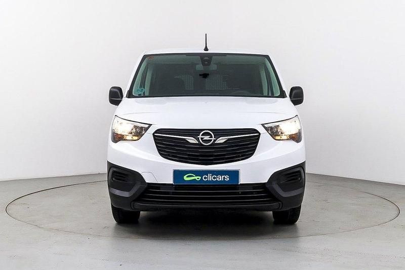 Usado Opel Combo Business Edition 100 CV (73 kW) 2023