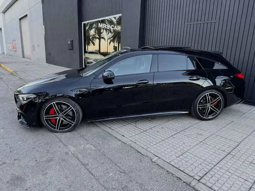 Usado Mercedes CLA45 AMG Shooting Brake AMG 421 CV (309 kW) 2021 Negro Familiar