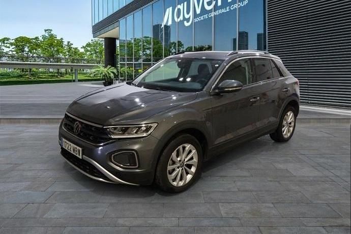Usado 2022 VW T-Roc Life SUV | 26.100 € (Precio justo) - Imagen 1/4