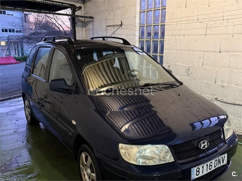 Usado Hyundai Matrix GLS 102 CV (75 kW) 2005 Azul Monovolumen