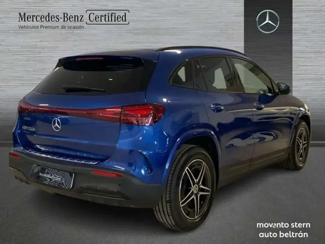 Nuevo Mercedes EQA250+ 139 kW (190 CV) 2025 Azul SUV
