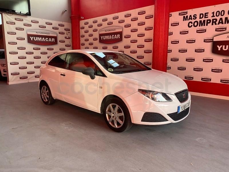 Usado Seat Ibiza SC Style 90 CV (66 kW) 2010 Blanco Utilitario