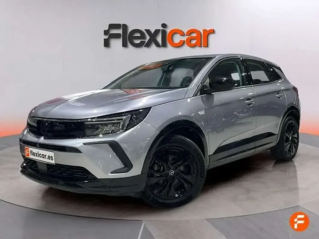Käytetty Opel Grandland X S 131 HP (96 kW) 2024 Harmaa Katumaasturi