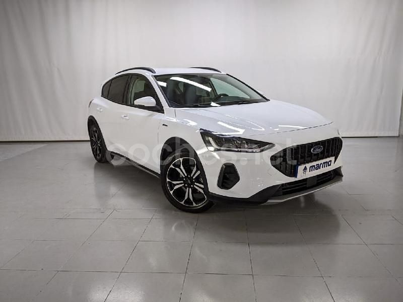 Blanco Usado 2022 Ford Focus Active Berlina | 20.790 € (Precio justo) - Imagen 1/4
