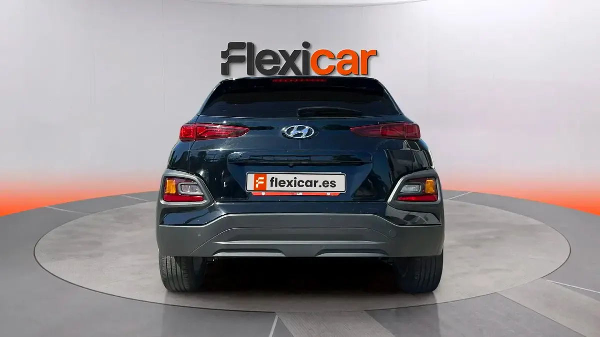 Usado Hyundai Kona 120 CV (88 kW) 2017 Negro SUV