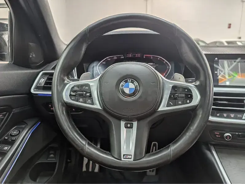 Usado BMW 330 265 CV (194 kW) 2021 Blanco Berlina