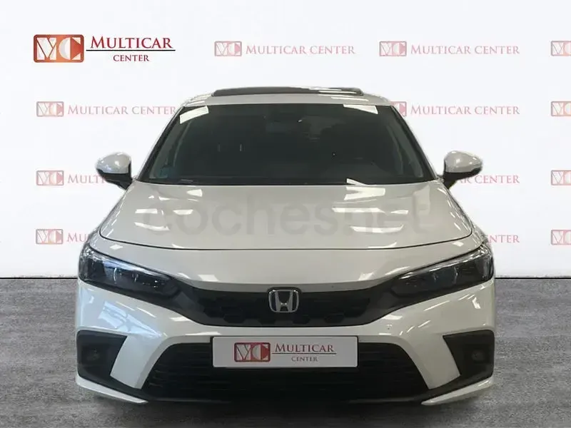 Begagnad Honda Civic Sport 184 HK (135 kW) 2022 Vit Sedan