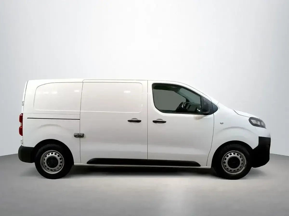 Usado Opel Vivaro-e Combi 102 CV (75 kW) 2021 Blanco Monovolumen