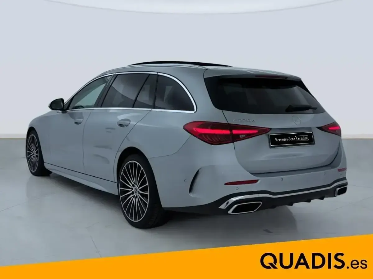 Usado Mercedes 220 200 CV (147 kW) 2025 Gris Familiar