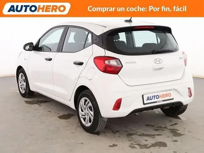 Usado Hyundai i10 67 CV (49 kW) 2022 Blanco Utilitario