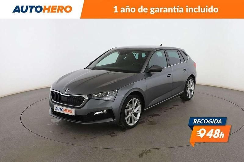 Gris Usado 2022 Skoda Scala Ambition Utilitario | 16.475 € (Precio justo) - Imagen 1/3
