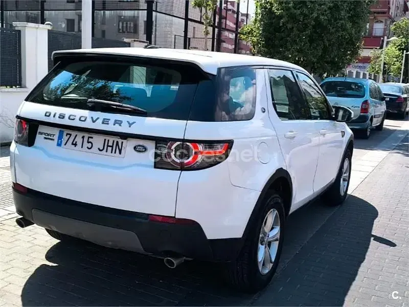 Usado Land Rover Discovery Sport SE 150 CV (110 kW) 2015 Blanco SUV