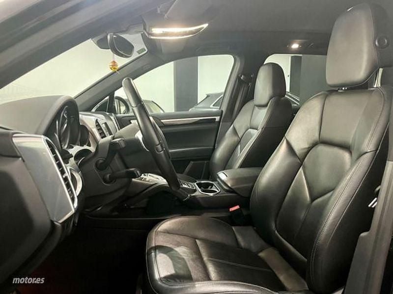 Usado Porsche Cayenne Basis 299 CV (219 kW) 2015 Negro SUV