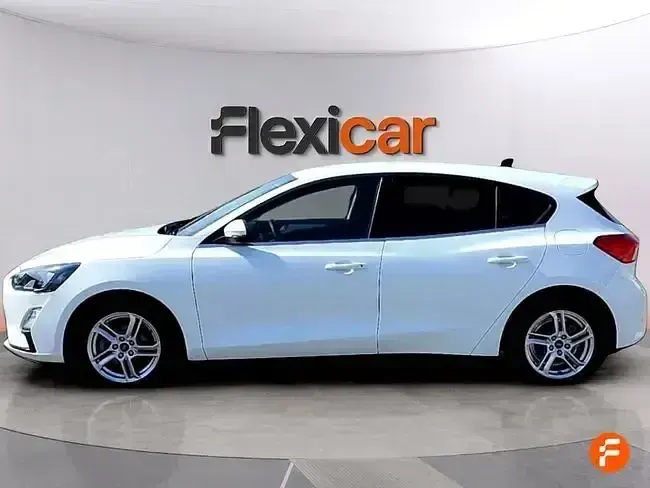 Usado Ford Focus Trend+ 120 CV (88 kW) 2022 Blanco