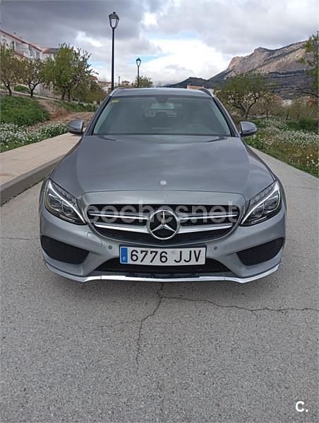 Usado Mercedes C220 AMG line 170 CV (125 kW) 2015 Gris / plata Familiar