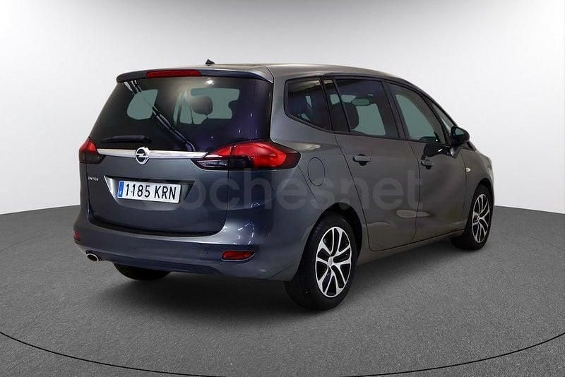 Usado Opel Zafira Selective 136 CV (100 kW) 2018 Gris / plata Monovolumen