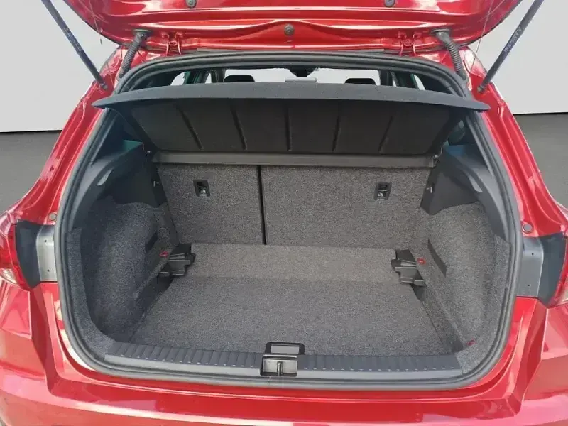 Usado Seat Arona Xperience 115 CV (84 kW) 2025 SUV