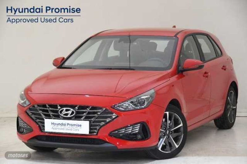 Engine red Usado 2024 Hyundai i30 | 19.490 € (Precio justo) - Imagen 1/4