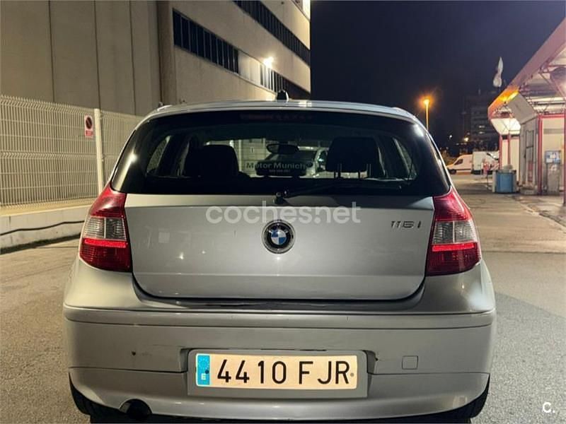 Usado BMW 116 115 CV (84 kW) 2007 Gris / plata Utilitario