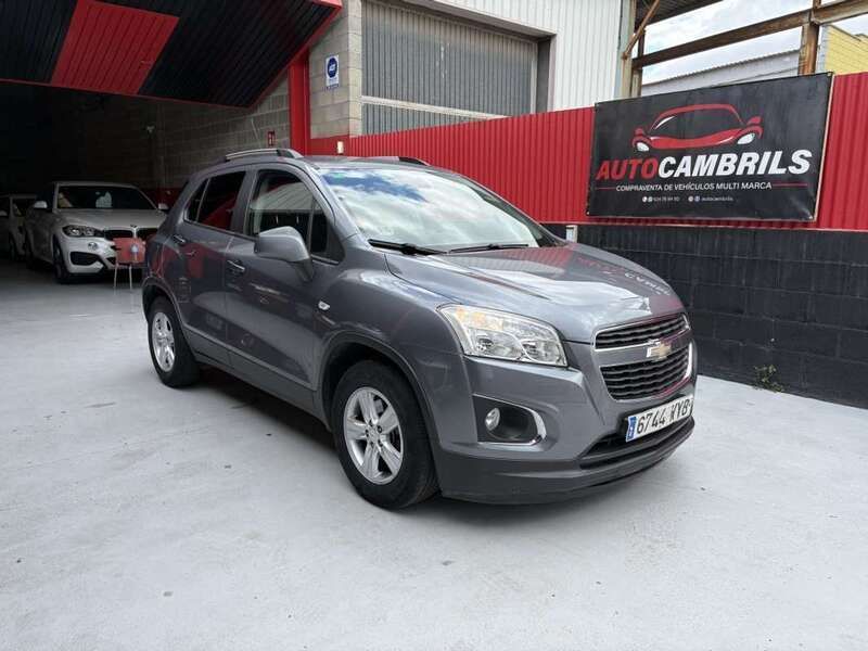 Gris / plata Usado 2014 Chevrolet Trax LS SUV | 5990 € (Precio justo) - Imagen 1/4