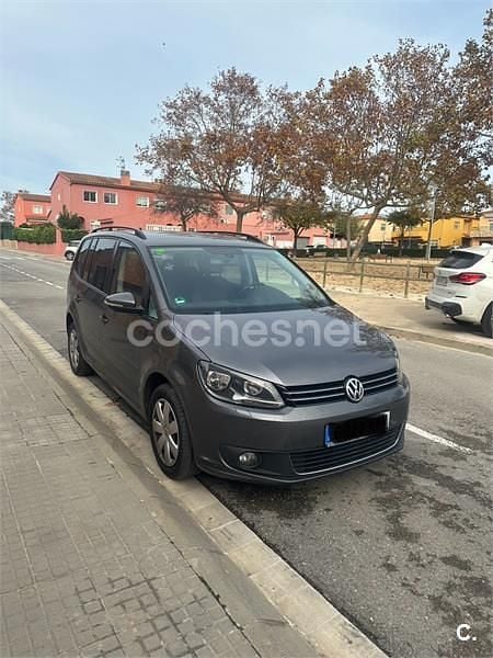 Usado VW Touran Edition 105 CV (77 kW) 2011 Gris / plata Monovolumen
