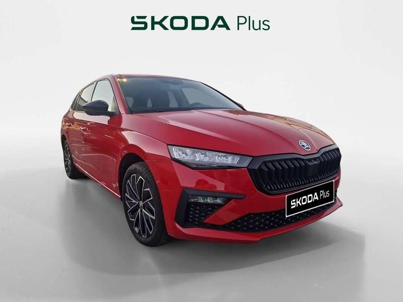 Usado Skoda Scala 116 CV (85 kW) 2025 Rojo Utilitario