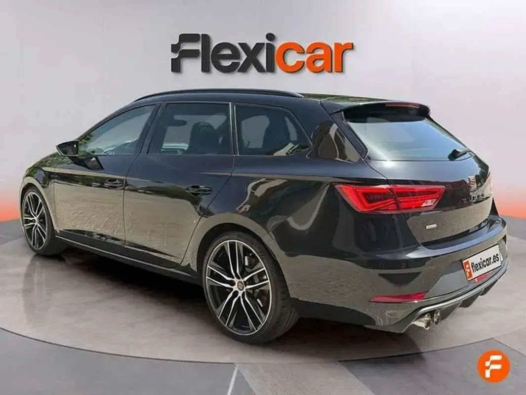 Usado Seat Leon ST CUPRA 290 CV (213 kW) 2018 Negro Familiar