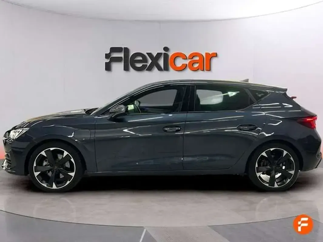 Usado Cupra Leon 204 CV (150 kW) 2024 Gris Utilitario