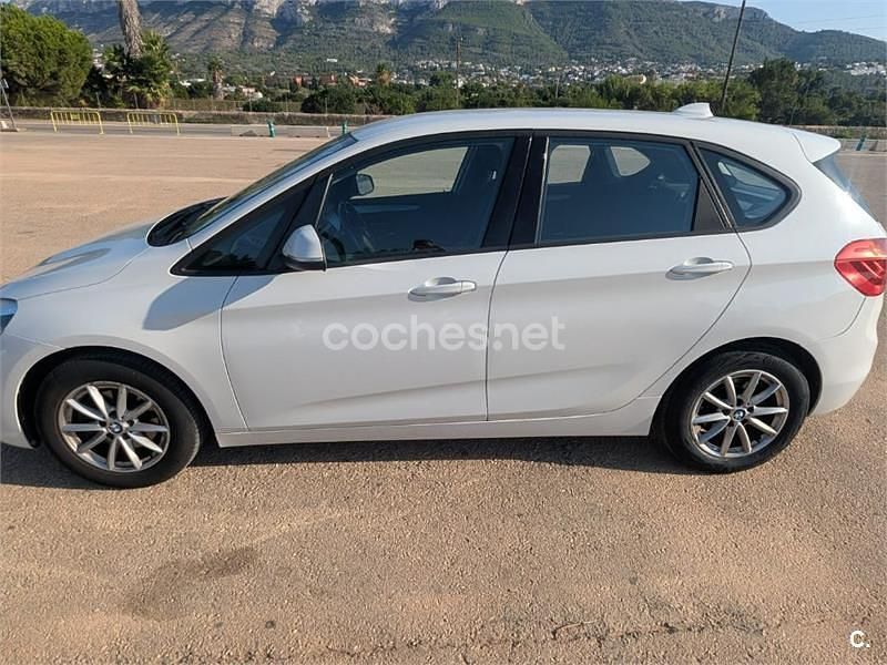 Blanco Usado 2015 BMW 218 Active Tourer Monovolumen | 10.500 € (Precio justo) - Imagen 1/4