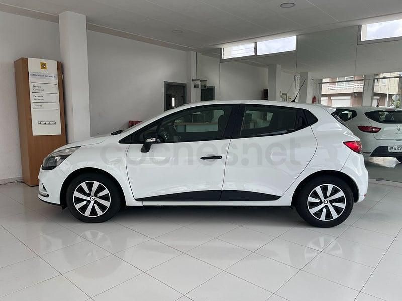 Usado Renault Clio IV Business 75 CV (55 kW) 2019 Blanco Berlina