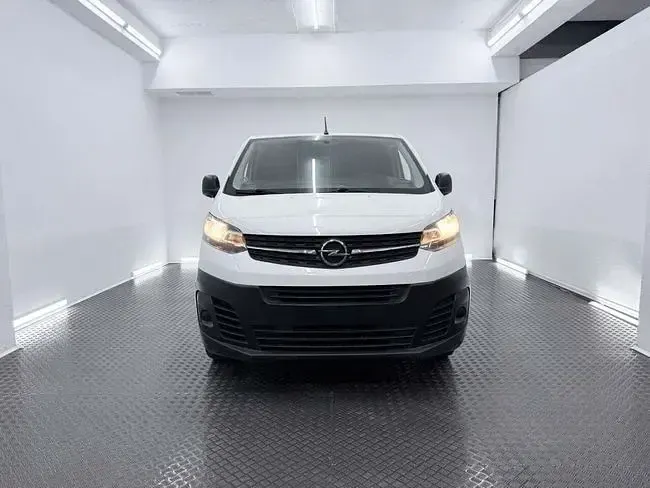 Usado Opel Vivaro-e Combi S 102 CV (75 kW) 2022 Blanco Monovolumen