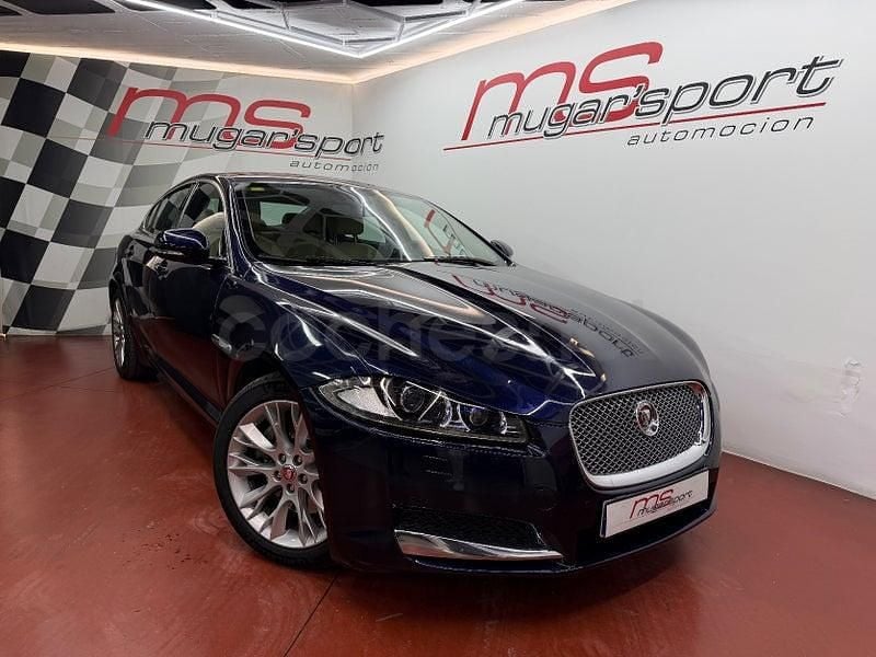 Usado Jaguar XF Luxury 200 CV (147 kW) 2015 Azul Berlina