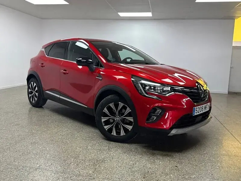 Usado Renault Captur Techno 145 CV (106 kW) 2023 Rojo SUV