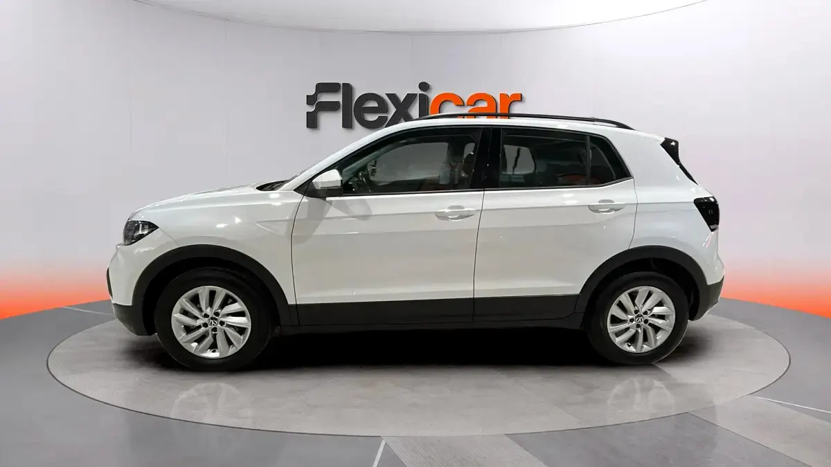 Usado VW T-Cross Advance 110 CV (80 kW) 2023 Blanco SUV